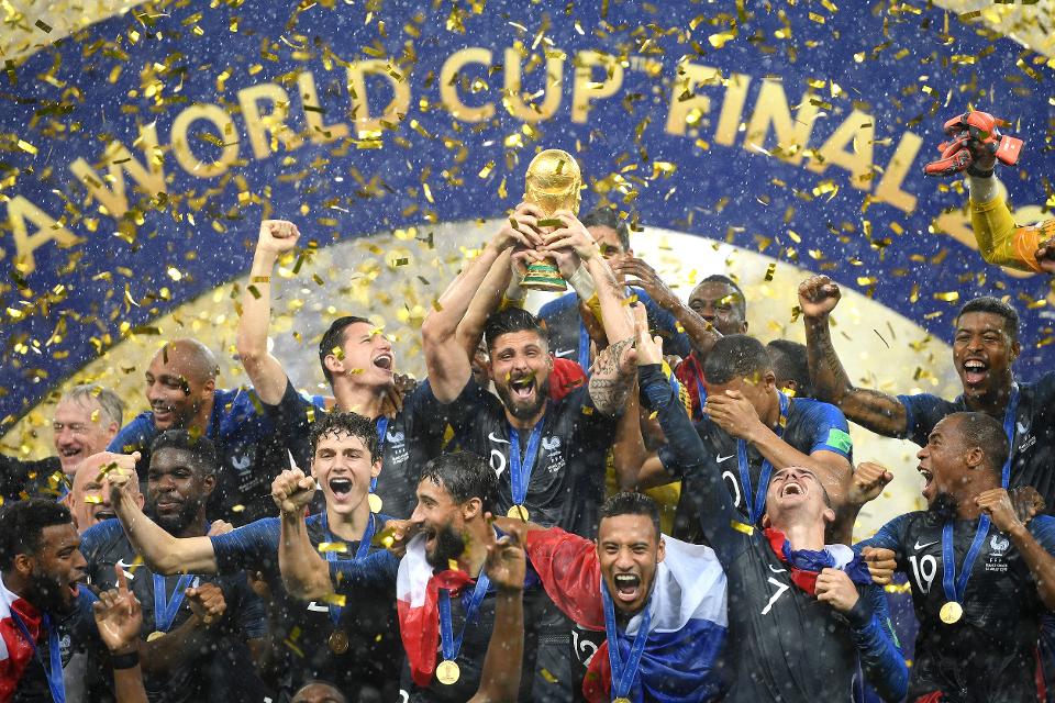 Gazeta do Povo - FRANÇA É CAMPEÃ DA COPA 2018